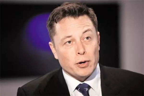 Elon Musk'tan Sec'e Atar: Tweet Atmamı Asla Engelleyemezsiniz