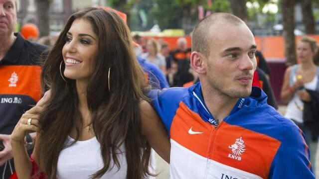 Hollanda Basınından Bomba İddia: Wesley Sneijder, Eşi Yolanthe Cabau'ya Şiddet Uyguladı