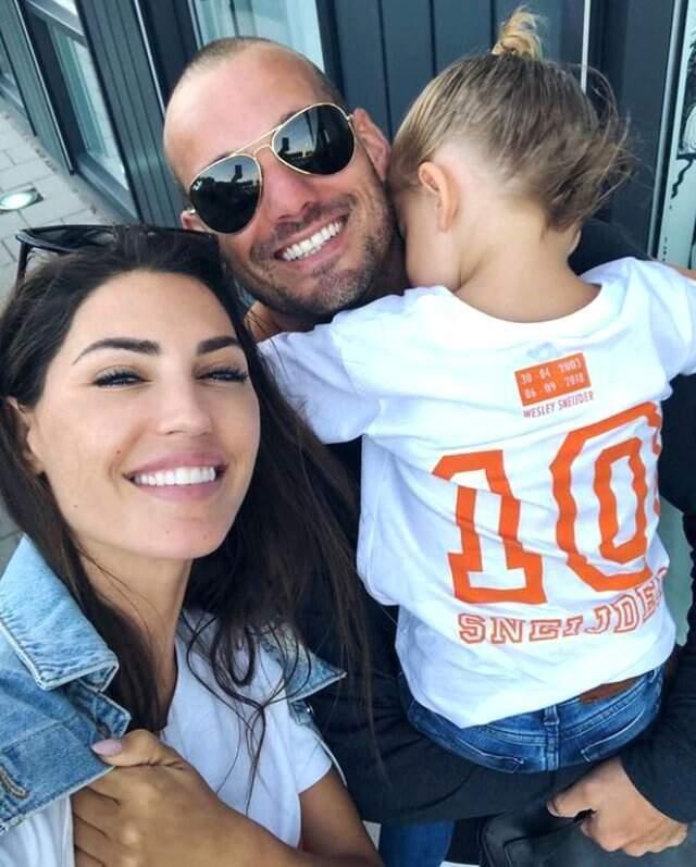 Hollanda Basınından Bomba İddia: Wesley Sneijder, Eşi Yolanthe Cabau'ya Şiddet Uyguladı