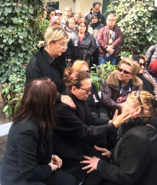 Demet Akbağ'ın Eşi Zafer Çika, Son Yolculuğuna Uğurlandı