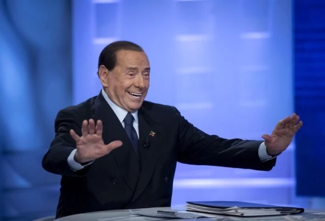 Berlusconi'nin 'Bunga Bunga' Partilerini İfşa Eden Modelin Şüpheli Ölümü Sonrası Cinayet...