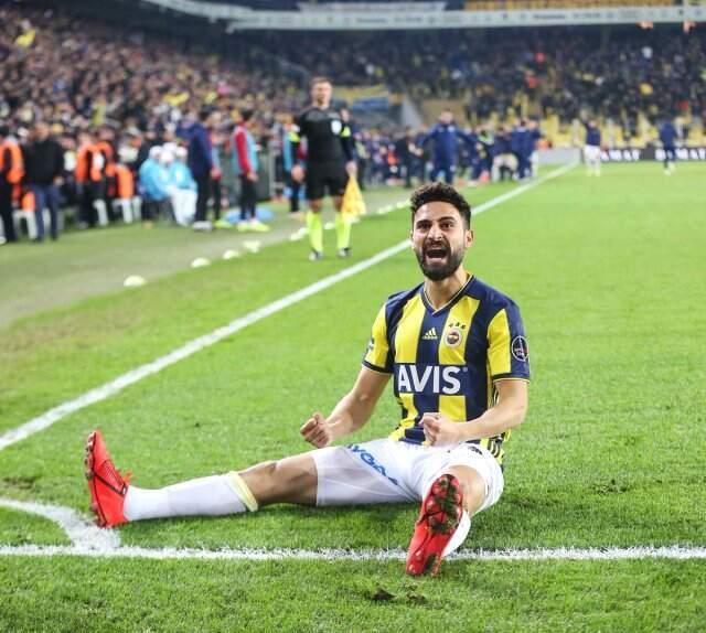 Haftanın Açılış Maçında Fenerbahçe, Sivasspor'u 2-1 Mağlup Etti