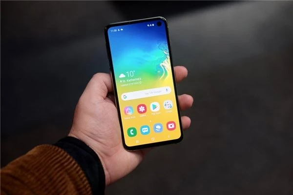 Samsung Galaxy S10 Ailesi, Türkiye'de Resmi Olarak Satışa Sunuldu