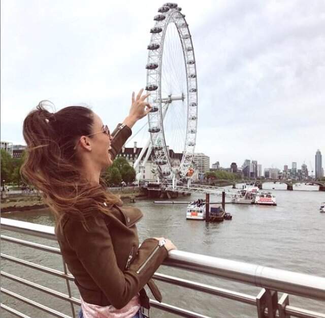 Güzelliğiyle Nam Salan Bisikletçi Lucia Javorcekova, DJ'liğe Geçiş Yaptı