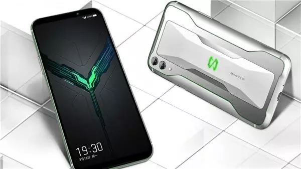 Mobil Oyuncuları Coşturacak Xiaomi Black Shark 2 Tanıtıldı: İşte Fiyatı ve Özellikleri