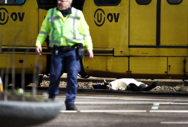Hollanda'da Silahlı Saldırı! 1 Ölü, 6 Yaralı Var