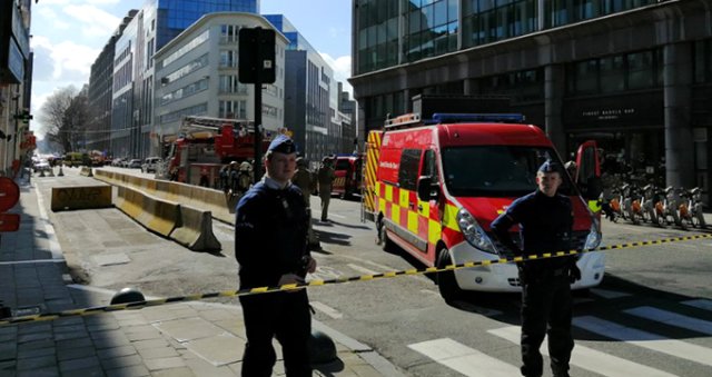 Brüksel'de AB Binalarının Bulunduğu Bölgede Bomba Alarmı! Binalar Tahliye Edildi