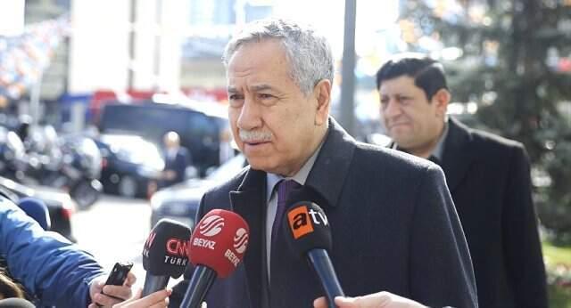 Bülent Arınç, Erdoğan'a Yaptığı Teklifi Açıkladı: Gül'e, Davutoğlu'na, Babacan'a veya Bana Görev Verin Dedim