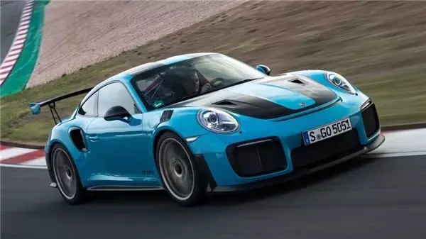 Porsche, Gemi Kazasında Kül Olan 911 Gt2 Rs'lerin Yerine Yenisini Üretecek