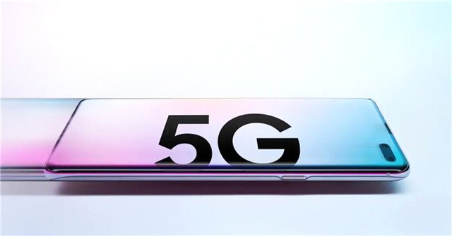 Dört Arka Kameralı <a class='keyword-sd' href='/samsung-galaxy/' title='Samsung Galaxy'>Samsung Galaxy</a> S10 5g, 5 Nisan'da Satışa Çıkıyor