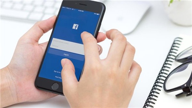 Facebook'un Whatsapp ile Dünya Devletlerini Zora Sokacağı Yeni Planı: Bankacılık