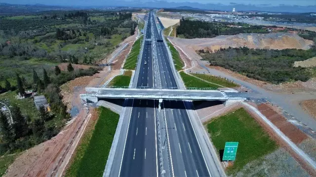 Trafik Çilesini Azaltacak Olan Kuzey Marmara Otoyolu'nun Son Hali Havadan Görüntülendi