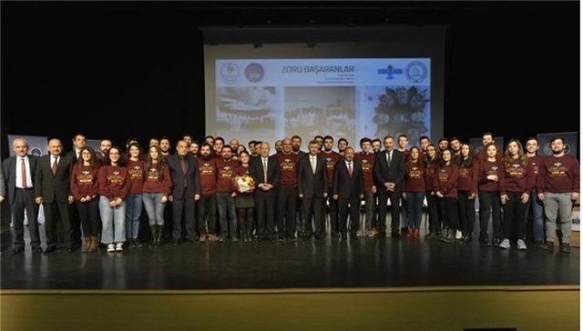 Türk Mühendislik Öğrencilerinin Geliştirdiği Uydular Nasa'nın Yarışmasına Gidiyor