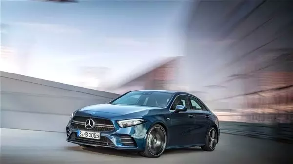 Hızlı ve Yakışıklı: Mercedes-Amg A35 Sedan Tanıtıldı