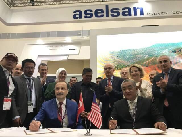 Malezya Polisinin Tabancası Türkiye'den Malezya Polisinin Tabancası Türkiye'den