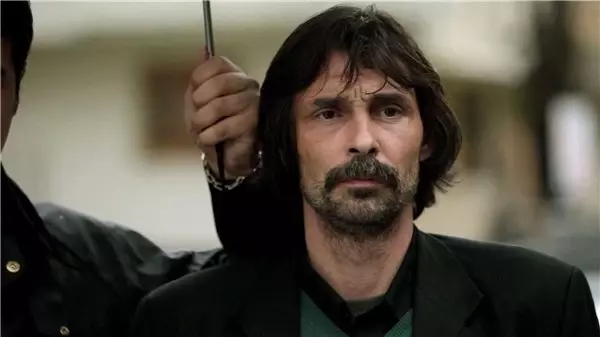 Blutv'den Netflix'e Amir Tokadı: Behzat Ç., Blutv'de Yayınlanacak