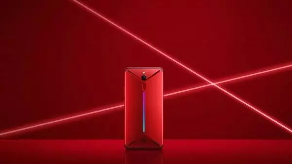 Oyun Telefonu Nubia Red Magic 3, 30 W Hızlı Şarj Desteğiyle Gelecek