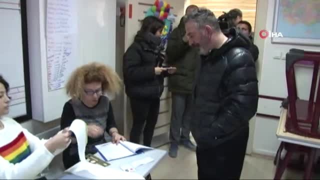 Oy Kullanan Cem Yılmaz, Sandık Başında Espriyi Patlattı