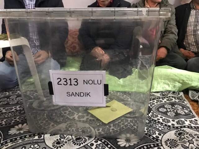 Türkiye'nin En Erken Biten Seçimi Türkiye'de 23 Seçmenli Köyde Oy Verme İşlemi Sona Erdi