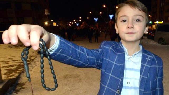 Erdoğan'ın Tespihini Hediye Ettiği Minik Muhammed'in Babası Hayatını Kaybetti