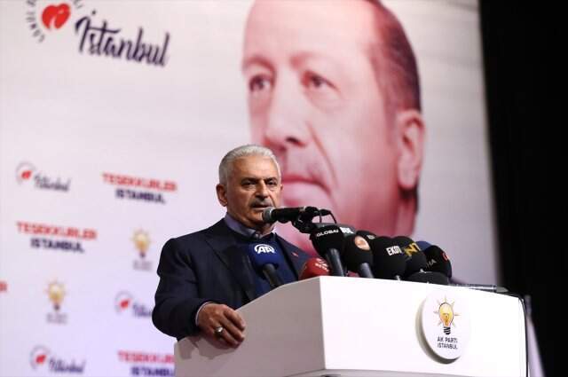 Son Dakika! AK Parti'nin İstanbul Adayı Binali Yıldırım: İmamoğlu 25 Bin Oy Önde AK Parti'nin İstanbul Adayı Binali Yıldırım: İmamoğlu 25 Bin Oy Önde
