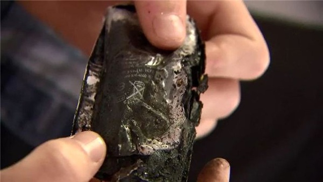 İphone 6 Bataryası, 15 Yaşında Bir Çocuğun Yüzünde Patladı