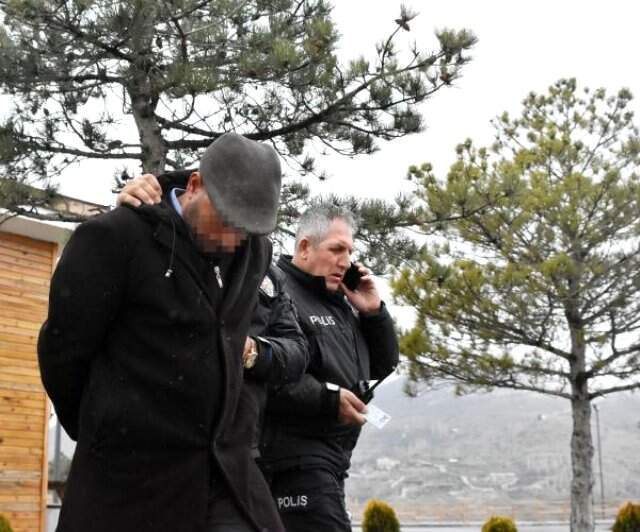 Zihinsel Engelli Kadına Cinsel Saldırı Şüphelisi Tutuklandı Zihinsel Engelli Kadına Cinsel Saldırıda Bulunan Sapık: İlişkide Bulunmayı Teklif Etti,Tuvalete Götürdüm