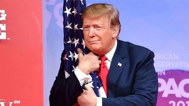 ABD Başkanı Trump, New York'ta Doğan Babasının Almanya Doğumlu Olduğunu Söyledi
