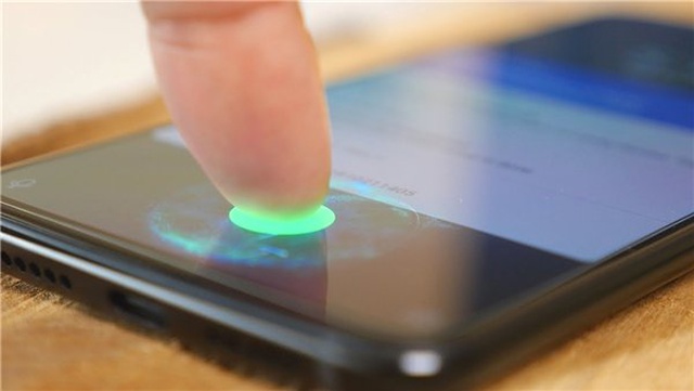 Oneplus 6t'nin Ekran İçi Parmak İzi Tarayıcı Destekli İlk Custom Rom'u Geliyor