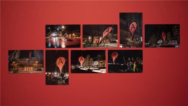 Toplam 350,000 Flickr Fotoğrafından Oluşan Sanat Eseri