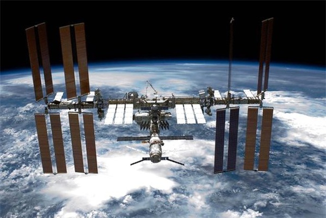 Nasa'nın Ay'ın Yüzeyinde Bulduğu Garip Noktanın Sırrı Belli Oldu