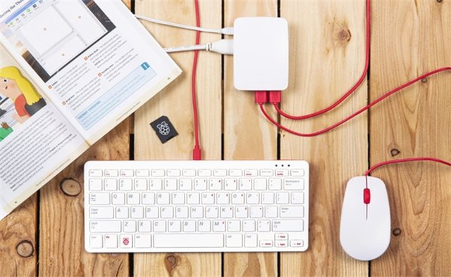Raspberry Pi, Artık Resmi Olarak Klavye ve Fareye Sahip: İşte Fiyatları