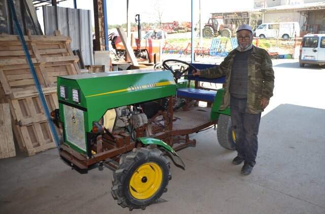 Tekirdağlı Çiftçi, Parası Yetmeyince 5 Bin Liraya Kendi Traktörünü Yaptı Tekirdağlı Çiftçi, Parası Yetmeyince 5 Bin Liraya Kendi Traktörünü Yaptı