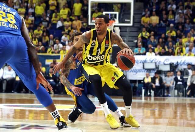 Fenerbahçe Beko, Sloukas'ın Son Saniye Basketiyle Maccabi FOX'u 78-75 Yendi Fenerbahçe Beko, Sloukas'ın Son Saniye Basketiyle Maccabi FOX'u 78-75 Yendi
