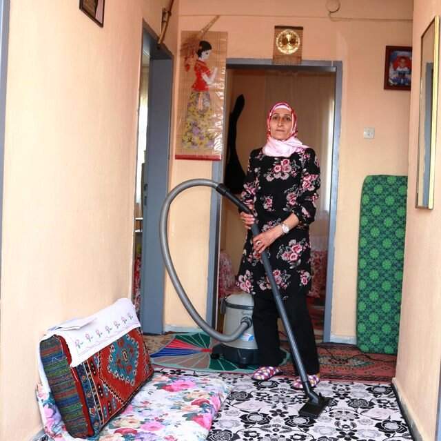 İki Çocuk Annesi, Komşusundan Borç Aldığı Altınla Muhtar Oldu İki Çocuk Annesi, Komşusundan Borç Aldığı Altınla Muhtar Oldu