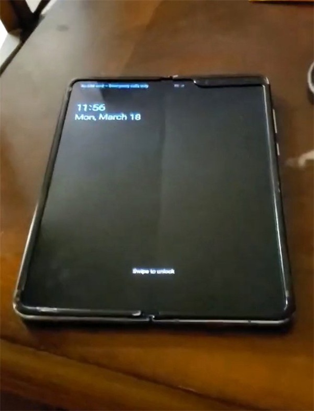 Samsung Galaxy Fold'u Çalışırken Gösteren İkinci Video Ortaya Çıktı