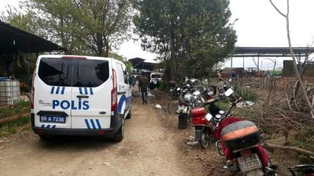 3 Gündür Kayıp Suriyeli Çocuk, Besi Çiftliğinde Ölü Bulundu 3 Gündür Kayıp Suriyeli Çocuk, Besi Çiftliğinde Ölü Bulundu