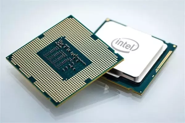 Intel'in İşlemci Kıtlığına Girmesiyle Zor Durumda Kalan 3 Büyük Şirket