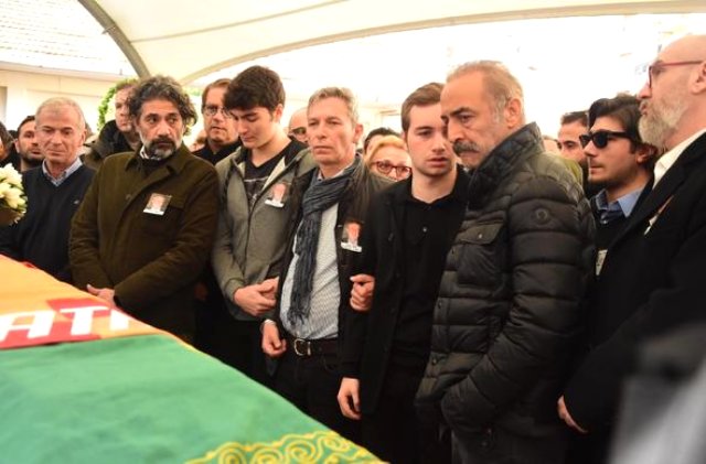 Yılmaz Erdoğan, Hayatını Kaybeden Zafer Çika'yı Unutmadı