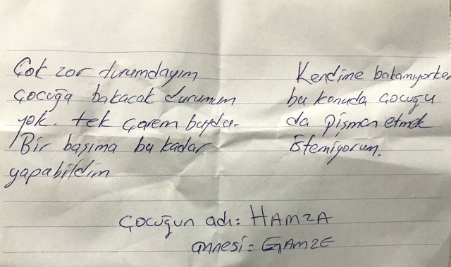 Minik Oğlunu, Cebine Not Koyup AVM'de Terk Eden Anneye Hapis Şoku!