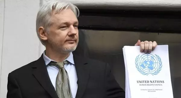 Wikileaks Kurucusu Julian Assange, İngiltere'de Gözaltına Alındı