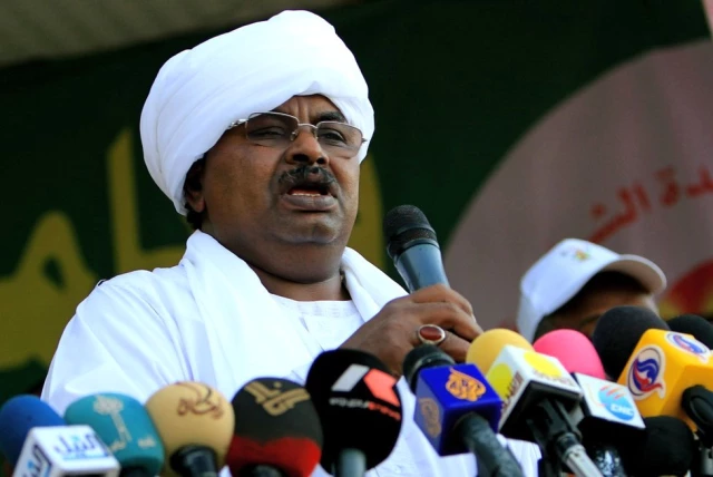 Sudan'da Darbe: Protestolar Yönetimin Sivillere Devri Talebiyle Devam Ediyor