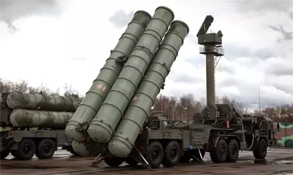 Savunma Bakanı Akar: S-400'ler NATO'yla İlişkilendirilmeyecek