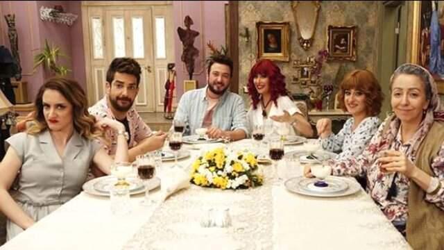 Jet Sosyete Dizisi Yemekteyiz'e Katılıyor!