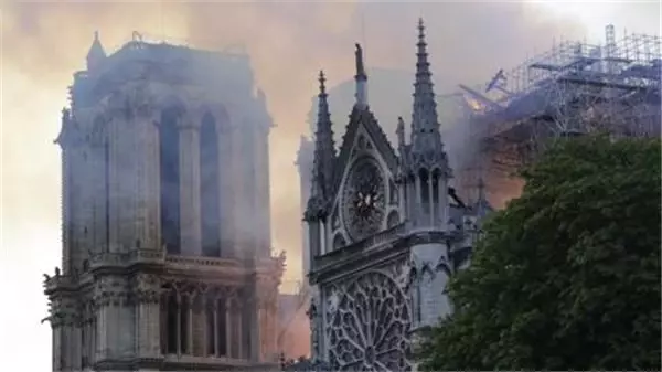 Tüm Dünyayı Üzüntüye Boğan Notre Dame Katedrali, Neden Pek Çok Kişi İçin Önemli?