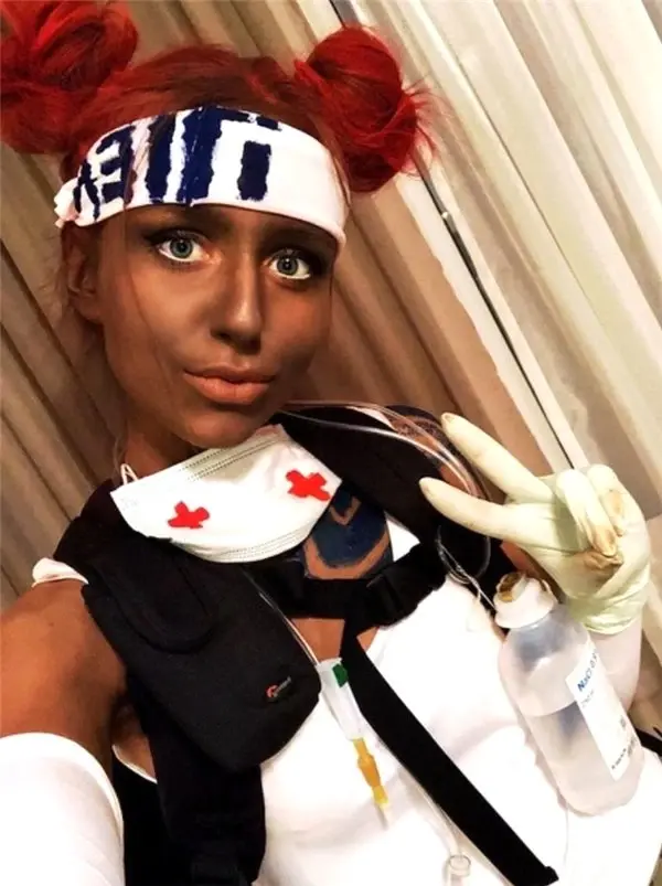 Twitch'te Bir Yayıncı, Yaptığı Cosplay Nedeniyle Bir Ay Uzaklaştırıldı