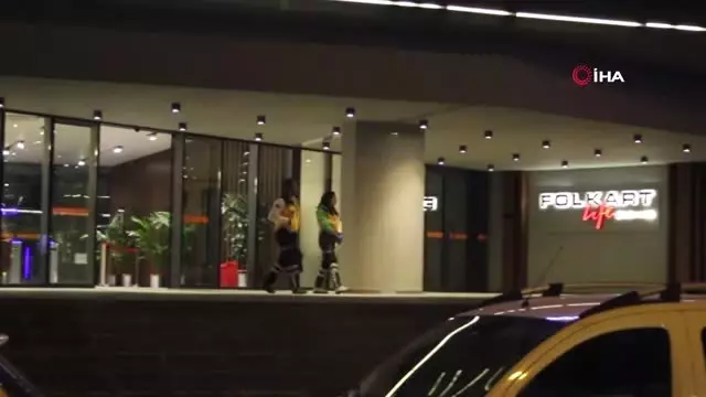 İzmir'de Uyuşturucu Madde Kullandığı İddia Edilen Genç DJ, Hayatını Kaybetti