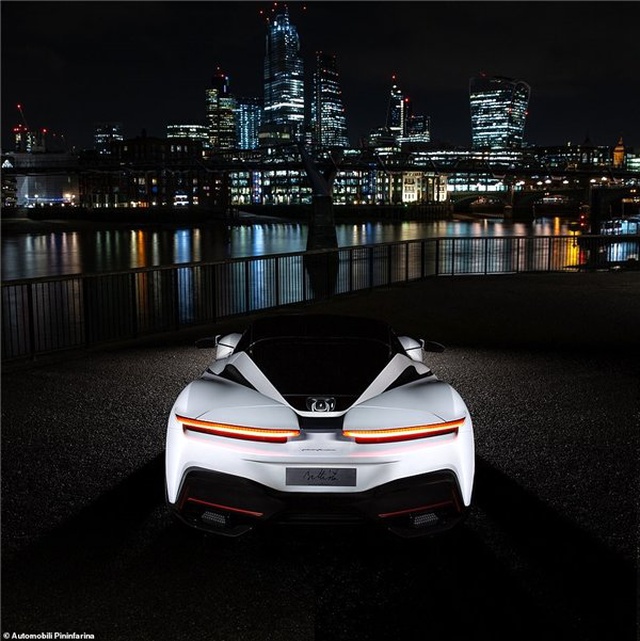 15 Milyon TL'lik Tamamen Elektrikli Süper Otomobil: Pininfarina Battista