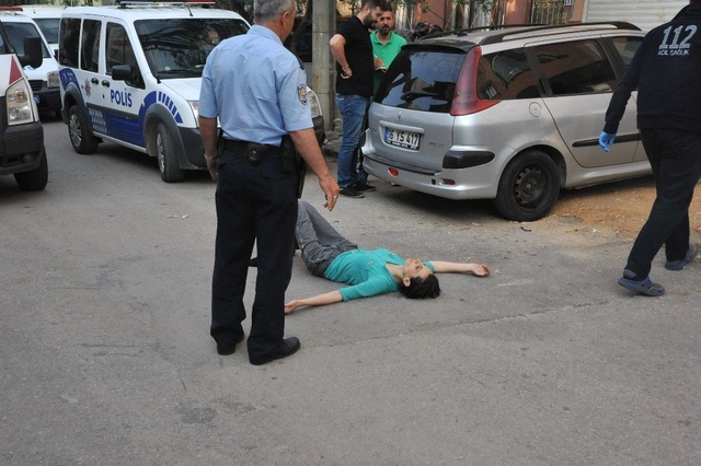Kocasını,