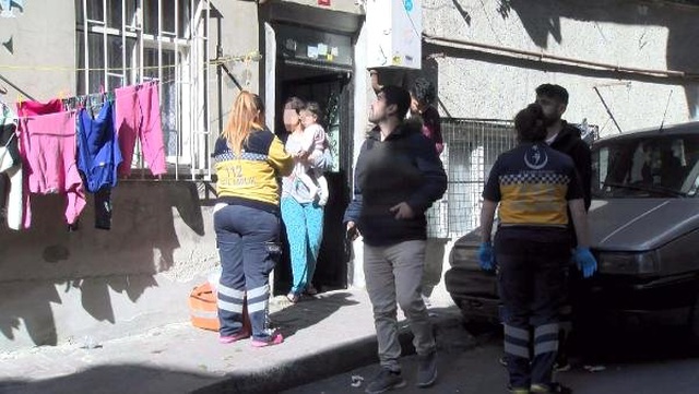 Karısı Tarafından Bıçaklanan Koca, Yaralı Halde Sırra Kadem Bastı